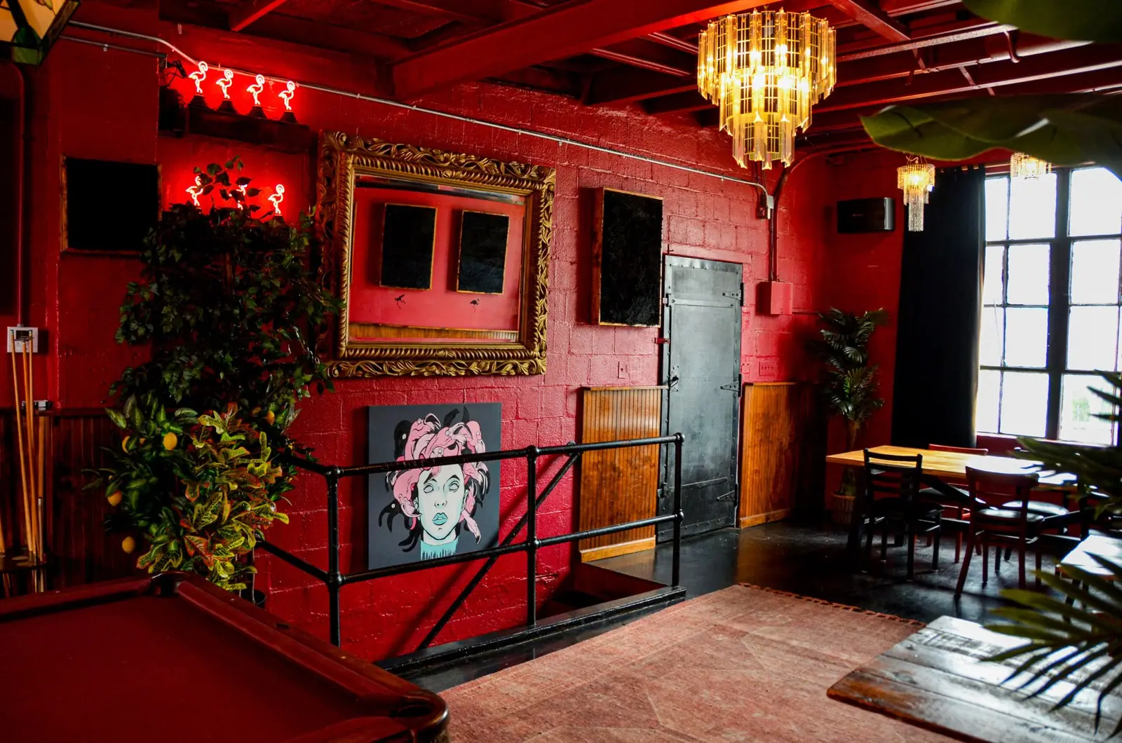 Flamingo Lounge interior